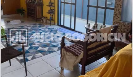 Cobertura com 4 quartos à venda na Rua Uruguai, Tijuca, Rio de Janeiro, 252 m2 por R$ 990.000