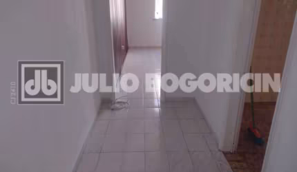 Apartamento com 2 quartos à venda na Rua Tomás Coelho, Vila Isabel, Rio de Janeiro, 64 m2 por R$ 340.000