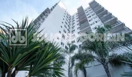 Apartamento com 3 quartos à venda na Rua Embaixador Ramon Carcano, Tijuca, Rio de Janeiro, 67 m2 por R$ 480.000