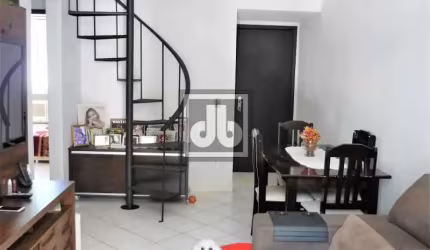 Cobertura com 2 quartos à venda na Rua Senador Nabuco, Vila Isabel, Rio de Janeiro, 137 m2 por R$ 380.000