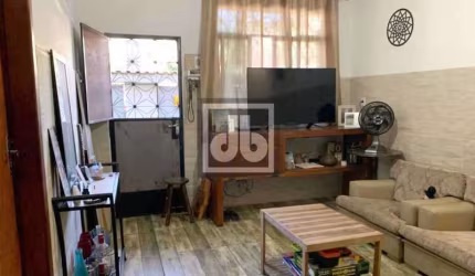 Casa em condomínio fechado com 5 quartos à venda na Rua Prefeito Olímpio de Melo, São Cristóvão, Rio de Janeiro, 150 m2 por R$ 395.000