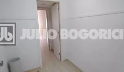 Sala comercial com 1 sala à venda na Rua Padre Elías Gorayeb, Tijuca, Rio de Janeiro, 39 m2 por R$ 195.000