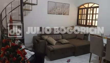 Casa com 4 quartos à venda na Rua São Januário, São Cristóvão, Rio de Janeiro, 319 m2 por R$ 750.000