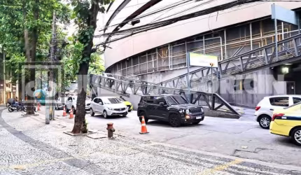Sala comercial com 1 sala à venda na Rua Engenheiro Enaldo Cravo Peixoto, Tijuca, Rio de Janeiro, 26 m2 por R$ 260.000