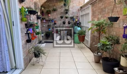Casa em condomínio fechado com 3 quartos à venda na Rua Albert Sabin, Portuguesa, Rio de Janeiro, 106 m2 por R$ 770.000