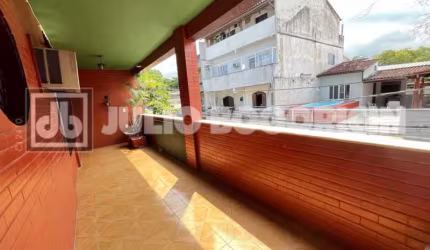 Casa com 3 quartos à venda na Rua Waldir Pereira Nascimento, Portuguesa, Rio de Janeiro, 251 m2 por R$ 650.000