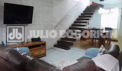 Casa com 4 quartos à venda na Rua Eliete Veloso, Portuguesa, Rio de Janeiro, 179 m2 por R$ 650.000