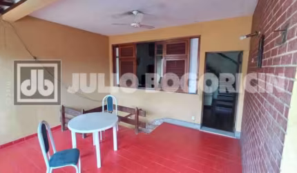 Casa em condomínio fechado com 3 quartos à venda na Estrada do Galeão, Portuguesa, Rio de Janeiro, 103 m2 por R$ 450.000