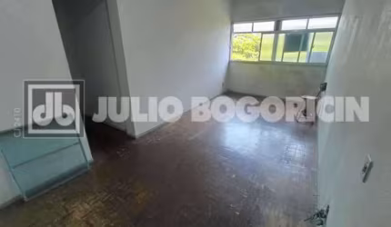 Apartamento com 2 quartos à venda na Estrada Governador Chagas Freitas, Moneró, Rio de Janeiro, 50 m2 por R$ 240.000