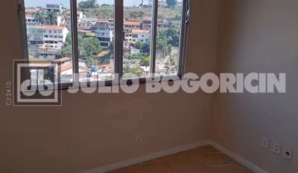 Apartamento com 2 quartos à venda na Rua Flávio José da Costa, Pitangueiras, Rio de Janeiro, 55 m2 por R$ 220.000