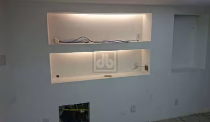 Ponto comercial à venda na Avenida Armando Lombardi, Barra da Tijuca, Rio de Janeiro, 35 m2 por R$ 350.000