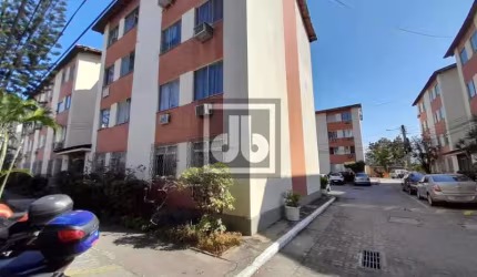 Apartamento com 2 quartos à venda na Estrada Gabinal, Freguesia (Jacarepaguá), Rio de Janeiro, 43 m2 por R$ 160.000