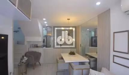 Cobertura com 3 quartos à venda na Estrada Capenha, Pechincha, Rio de Janeiro, 113 m2 por R$ 700.000