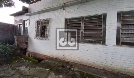 Casa com 2 quartos à venda na Rua Comendador Siqueira, Pechincha, Rio de Janeiro, 158 m2 por R$ 450.000
