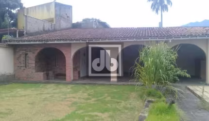 Casa com 3 quartos à venda na Rua Edgard Werneck, Freguesia (Jacarepaguá), Rio de Janeiro, 800 m2 por R$ 1.490.000