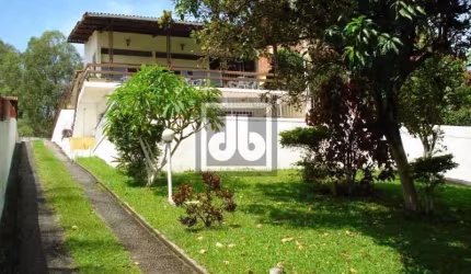 Casa em condomínio fechado com 3 quartos à venda na Rua Santo Eulogio, Freguesia (Jacarepaguá), Rio de Janeiro, 272 m2 por R$ 2.030.000