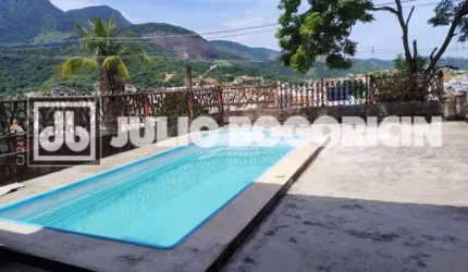 Casa em condomínio fechado com 2 quartos à venda na Rua Potiguara, Freguesia (Jacarepaguá), Rio de Janeiro, 260 m2 por R$ 820.000