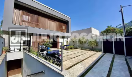 Casa com 4 quartos à venda na Estrada Sorima, Barra da Tijuca, Rio de Janeiro, 414 m2 por R$ 3.300.000