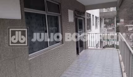 Apartamento com 3 quartos à venda na Rua Japurá, Praça Seca, Rio de Janeiro, 103 m2 por R$ 230.000