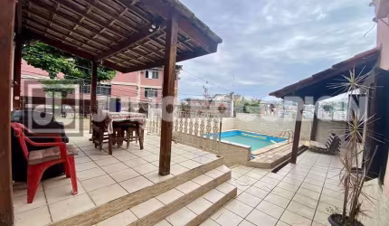 Casa com 3 quartos à venda na Rua Luís Norton, Freguesia (Jacarepaguá), Rio de Janeiro, 209 m2 por R$ 750.000