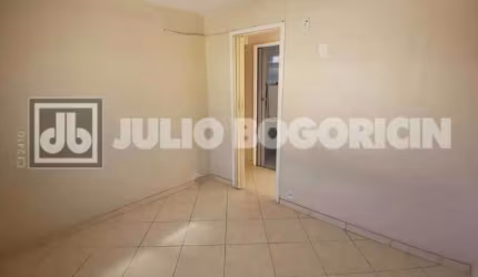 Apartamento com 1 quarto à venda na Rua Carlos Palut, Taquara, Rio de Janeiro, 40 m2 por R$ 155.000