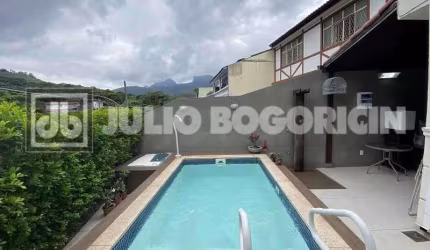 Casa em condomínio fechado com 5 quartos à venda na Estrada Pau-ferro, Freguesia (Jacarepaguá), Rio de Janeiro, 198 m2 por R$ 1.290.000