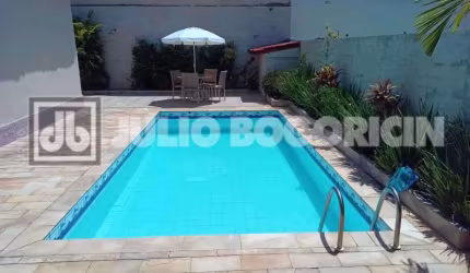 Casa em condomínio fechado com 3 quartos à venda na Rua Geminiano Gois, Freguesia (Jacarepaguá), Rio de Janeiro, 241 m2 por R$ 1.470.000