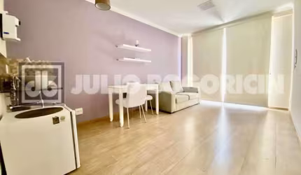 Sala comercial à venda na Avenida Geremário Dantas, Freguesia (Jacarepaguá), Rio de Janeiro, 28 m2 por R$ 120.000