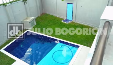 Casa em condomínio fechado com 4 quartos à venda na Rua Aldo Rebello, Pechincha, Rio de Janeiro, 192 m2 por R$ 1.150.000