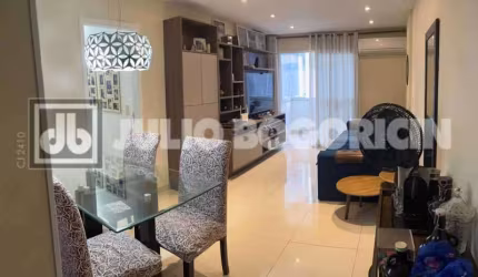 Apartamento com 3 quartos à venda na Rua Salvador de Mesquita, Recreio dos Bandeirantes, Rio de Janeiro, 81 m2 por R$ 645.000