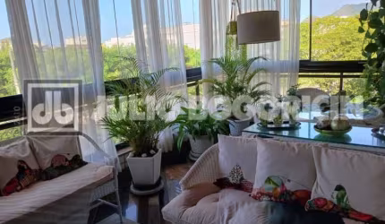 Apartamento com 2 quartos à venda na Rua Venâncio Veloso, Recreio dos Bandeirantes, Rio de Janeiro, 90 m2 por R$ 750.000