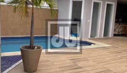 Casa em condomínio fechado com 5 quartos à venda na Rua Doutor César Cartel Villela, Recreio dos Bandeirantes, Rio de Janeiro, 264 m2 por R$ 2.415.000