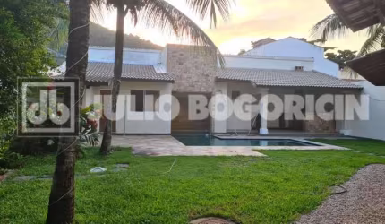 Casa em condomínio fechado com 6 quartos à venda na Rua Mário Alves, Recreio dos Bandeirantes, Rio de Janeiro, 607 m2 por R$ 2.400.000