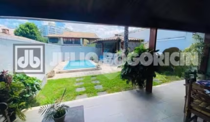 Casa em condomínio fechado com 4 quartos à venda na Rua Rafael Paixão, Recreio dos Bandeirantes, Rio de Janeiro, 322 m2 por R$ 1.750.000