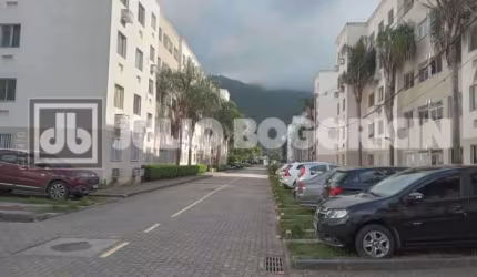 Apartamento com 2 quartos à venda na Estrada dos Bandeirantes, Vargem Pequena, Rio de Janeiro, 44 m2 por R$ 220.000