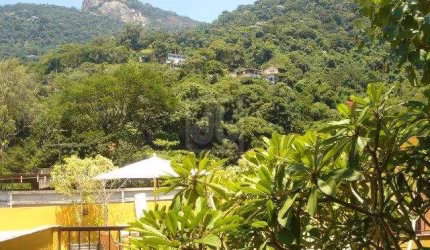 Casa em condomínio fechado com 4 quartos à venda na Rua Itamonte, Cosme Velho, Rio de Janeiro, 700 m2 por R$ 1.800.000