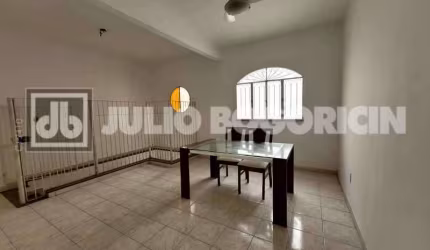 Casa em condomínio fechado com 1 quarto à venda na Rua General Clarindo, Engenho de Dentro, Rio de Janeiro, 56 m2 por R$ 219.000