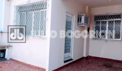 Casa com 3 quartos à venda na Avenida João Ribeiro, Pilares, Rio de Janeiro, 73 m2 por R$ 490.000