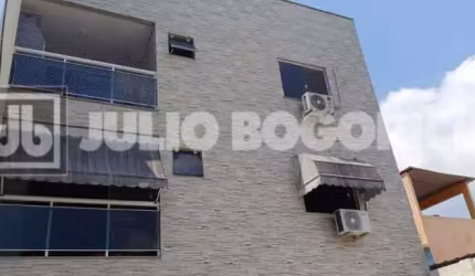Apartamento com 2 quartos à venda na Rua Sousa Cerqueira, Piedade, Rio de Janeiro, 56 m2 por R$ 215.000