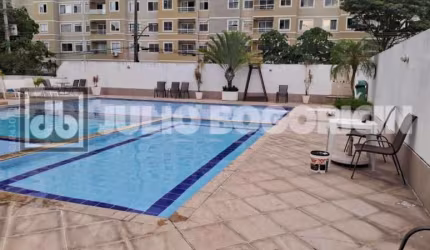 Apartamento com 2 quartos à venda na Rua Eulina Ribeiro, Engenho de Dentro, Rio de Janeiro, 52 m2 por R$ 270.000