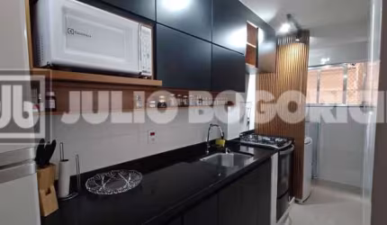 Apartamento com 2 quartos à venda na Rua Frei Fabiano, Engenho Novo, Rio de Janeiro, 59 m2 por R$ 185.000
