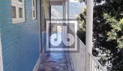 Casa em condomínio fechado com 2 quartos à venda na Rua Doutor Henrique Portugal, São Francisco, Niterói, 152 m2 por R$ 850.000