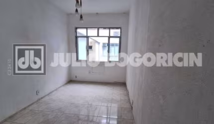 Sala comercial com 1 sala à venda na Rua da Conceição, Centro, Niterói, 24 m2 por R$ 75.000