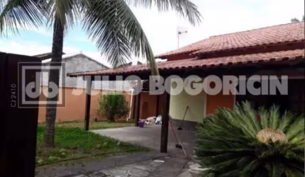 Casa com 3 quartos à venda na Rua Oito, Jardim Atlântico Oeste (Itaipuaçu), Maricá, 300 m2 por R$ 650.000