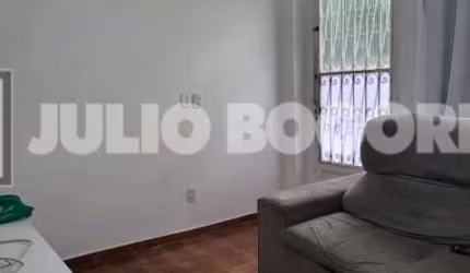 Casa em condomínio fechado com 3 quartos à venda na Rua Doutor Mário Viana, Santa Rosa, Niterói, 75 m2 por R$ 460.000