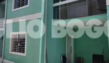 Casa em condomínio fechado com 2 quartos à venda na Rua Frederico Malesherbes Figueredo, Maria Paula, São Gonçalo, 95 m2 por R$ 410.000