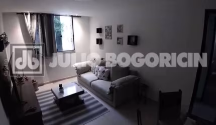 Apartamento com 3 quartos à venda na Rua Zoraida Brasil Alcântara, Fonseca, Niterói, 80 m2 por R$ 255.000