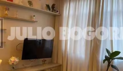Apartamento com 2 quartos à venda na Rua Álvares de Azevedo, Icaraí, Niterói, 70 m2 por R$ 680.000