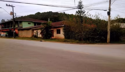 Casa para Venda em Joinville, Nova Brasília, 3 dormitórios, 3 banheiros, 2 vagas