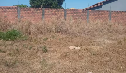 Lote / Terreno em Jardim Buriti Sereno  -  Aparecida de Goiânia